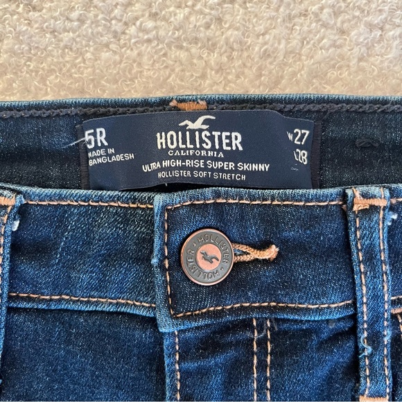 Hollister Jeans size 5 - Picture 2 of 4